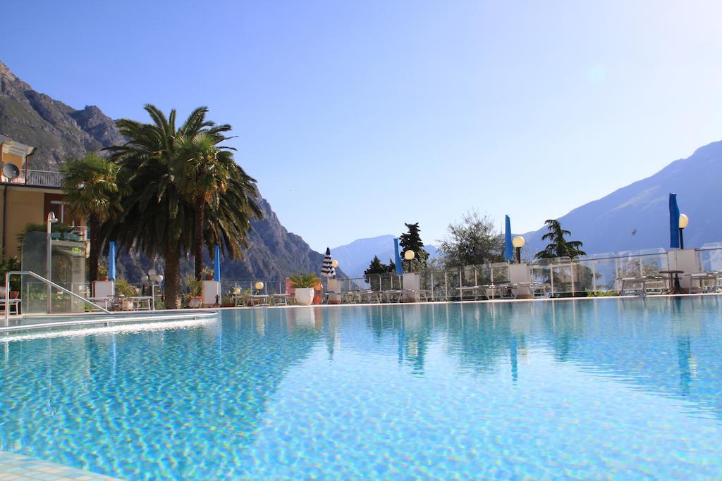 Hotel Riviera Limone sul Garda Buitenkant foto