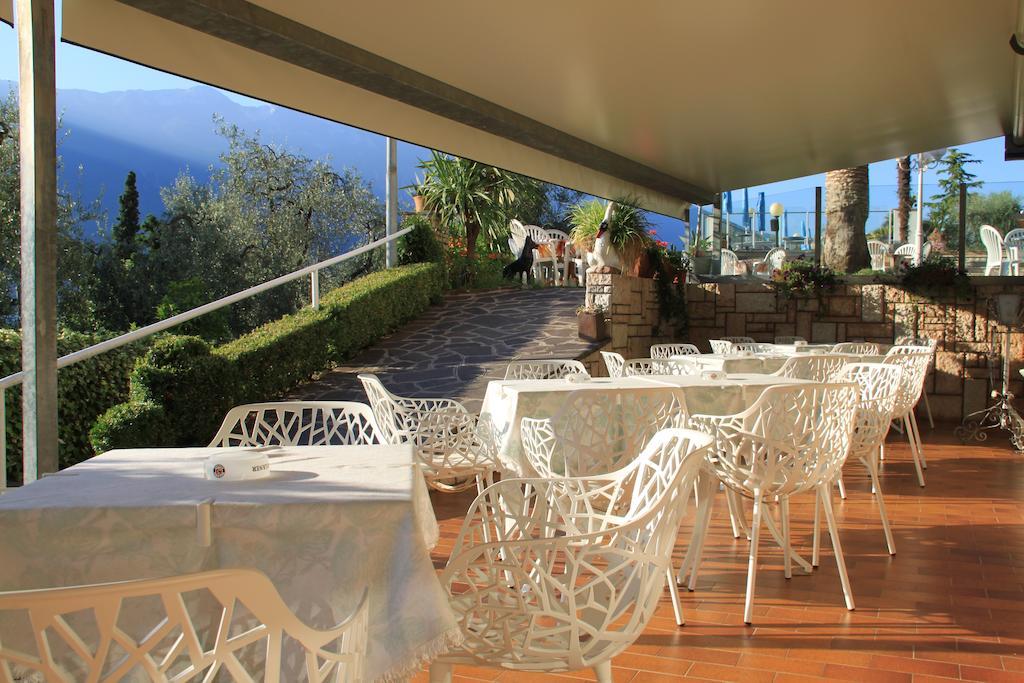 Hotel Riviera Limone sul Garda Buitenkant foto