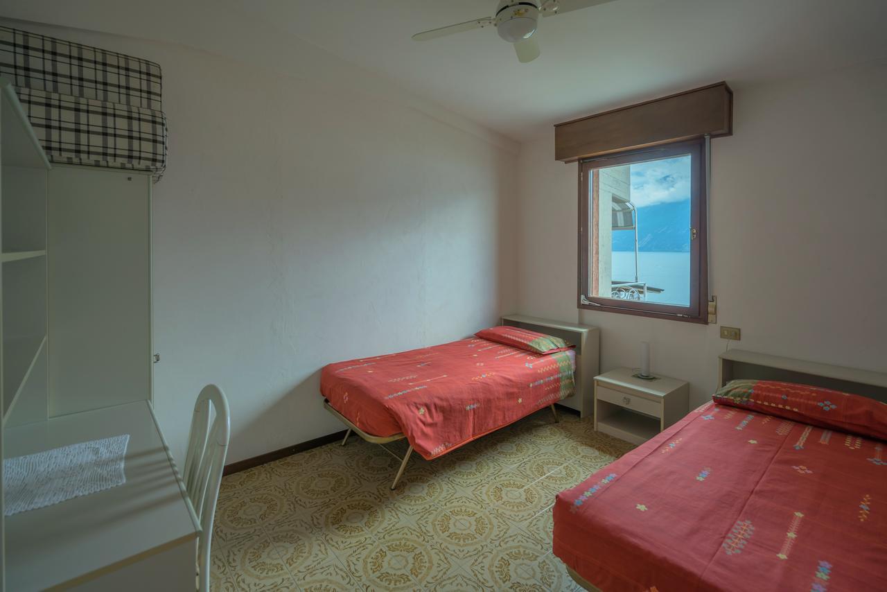 Hotel Riviera Limone sul Garda Buitenkant foto