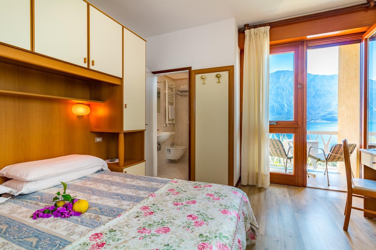 Hotel Riviera Limone sul Garda Buitenkant foto