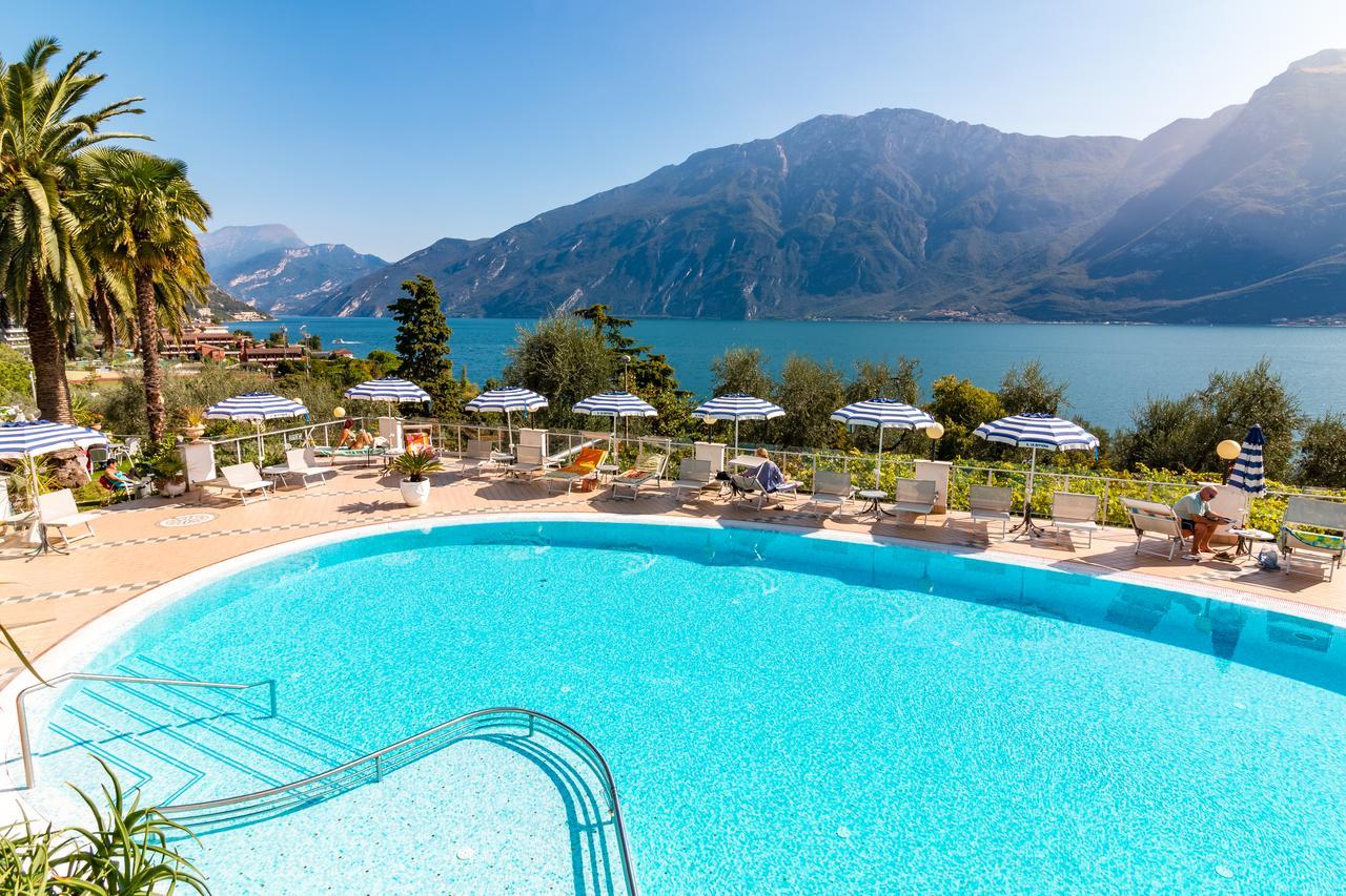Hotel Riviera Limone sul Garda Buitenkant foto