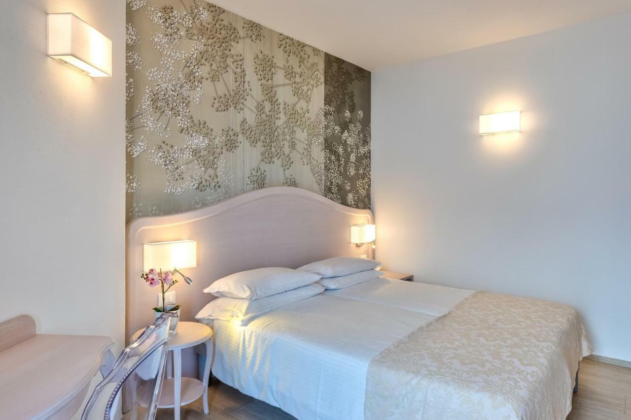 Hotel Riviera Limone sul Garda Buitenkant foto