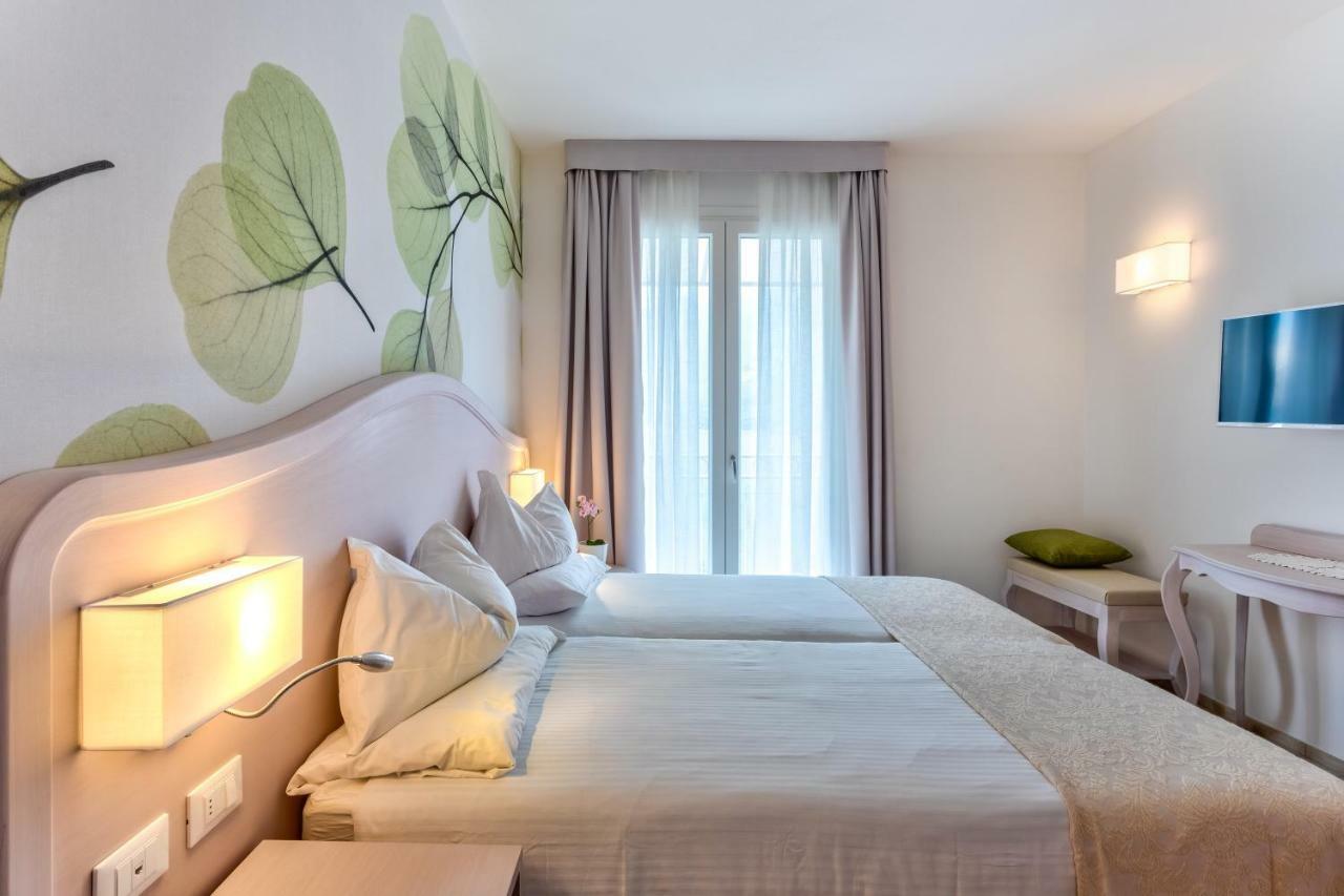 Hotel Riviera Limone sul Garda Buitenkant foto