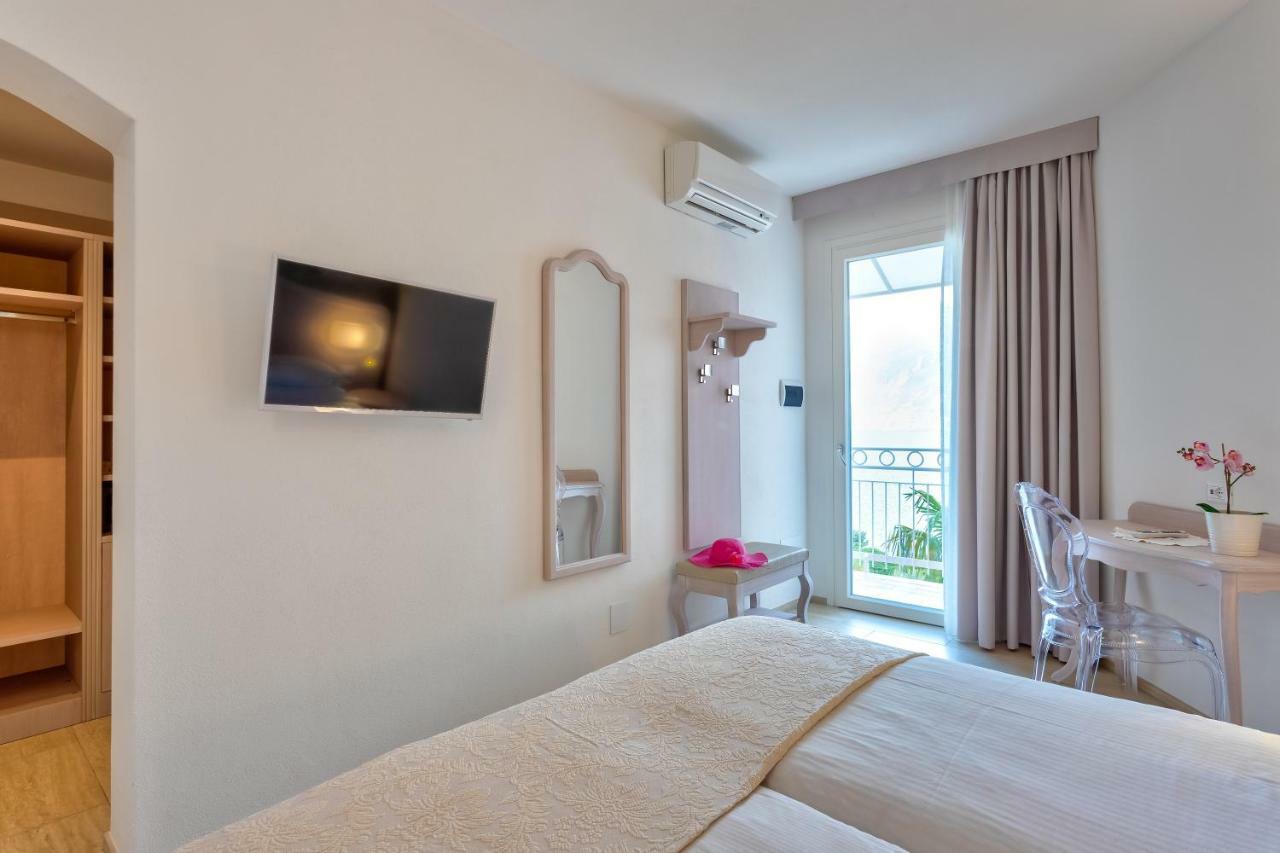 Hotel Riviera Limone sul Garda Buitenkant foto